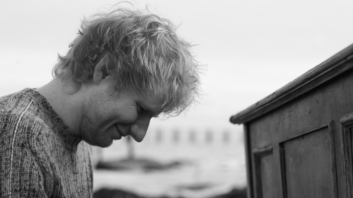 Ed Sheeran пусна част от новия си сингъл "Eyes Closed"