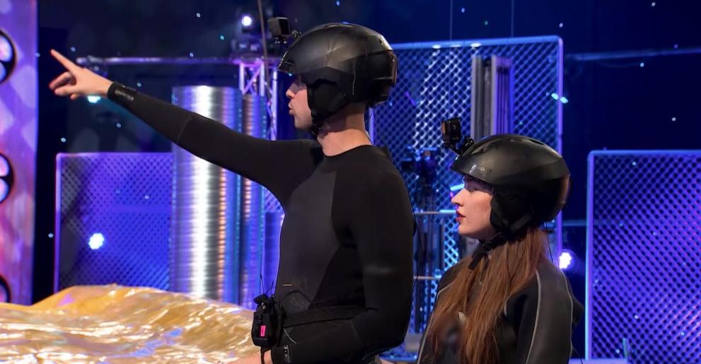  Един за различен 