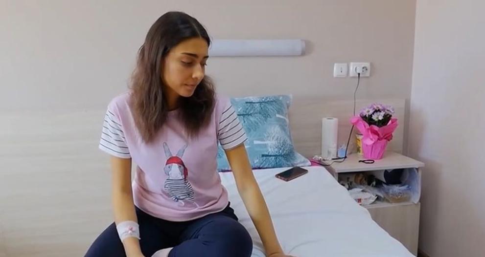 Успешна е чернодробната трансплантация на 19-годишната Анита от Асеновград. Интервенцията