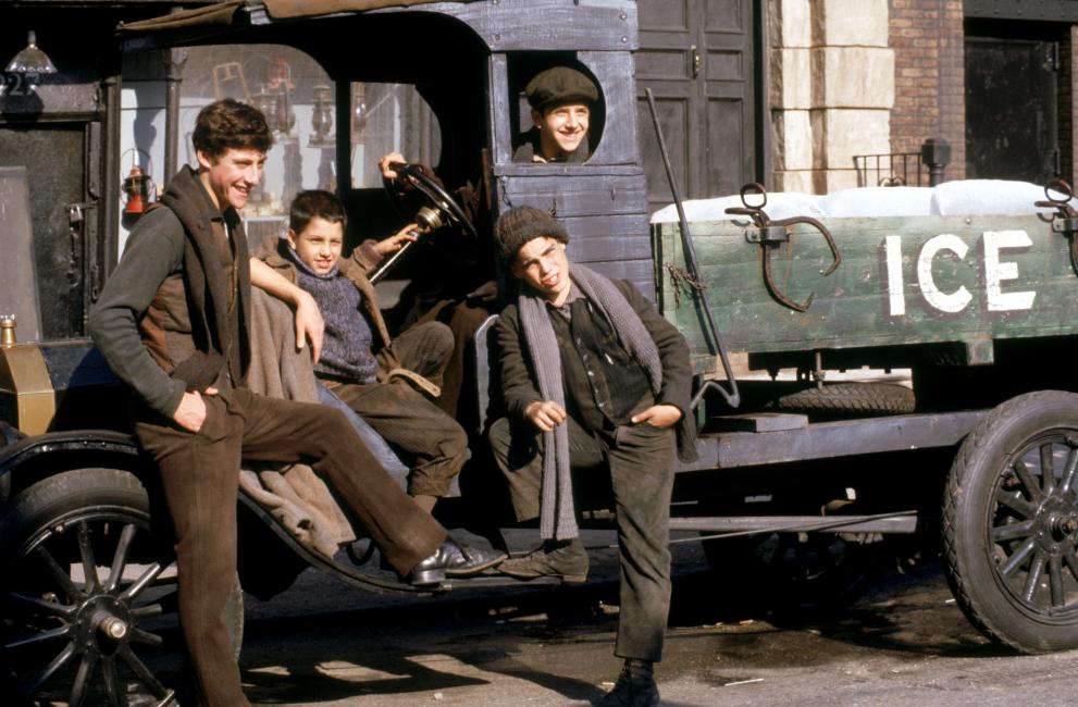  Имало едно време в Америка 