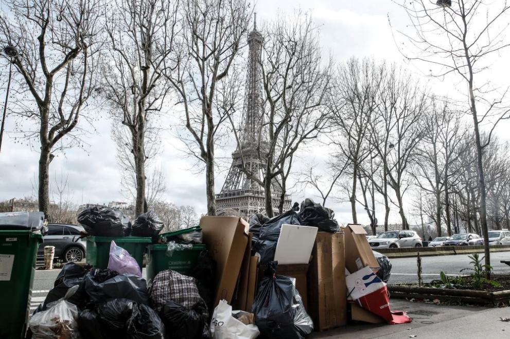 Париж боклук