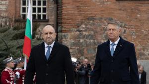 Президентите на България и Румъния Румен Радев и Клаус Йоханис