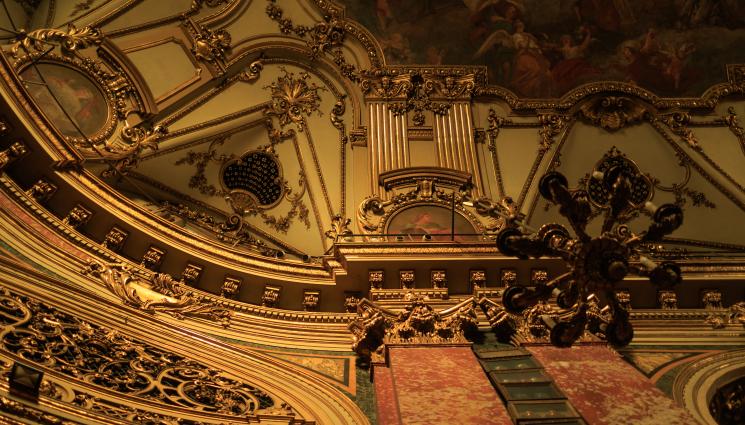 църква Италия - ЧУДО: Легендарна базилика, изчезнала преди 500 години, се появи в детска стая (СНИМКИ)