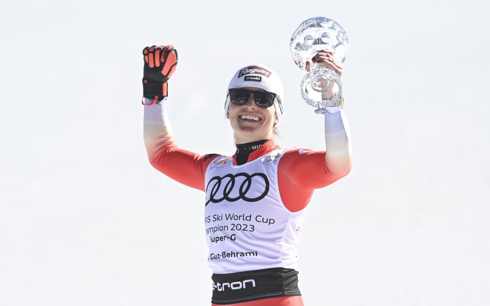 Швейцарката Лара Гут-Бехрами спечели последния супер гигантски слалом за сезона