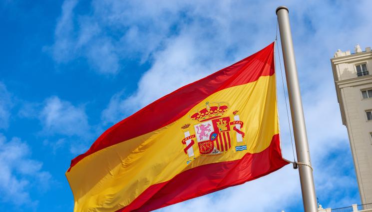 Испания - Испанците ще могат да си сменят пола на 16 години