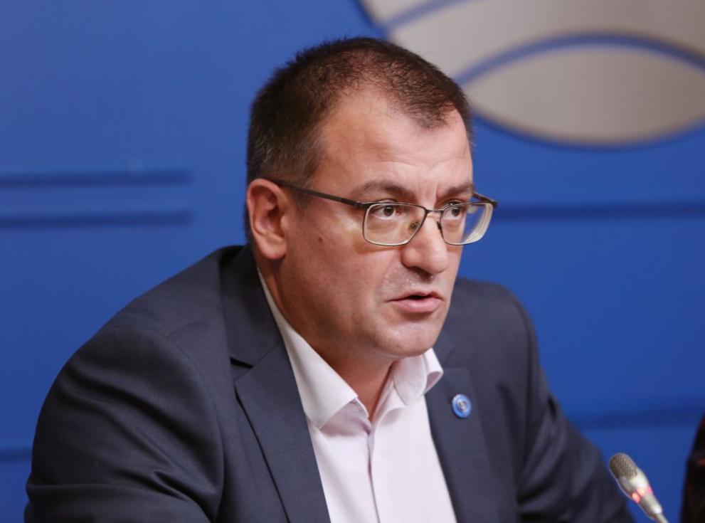 С 209 гласа за“ магистър-фармацевт Димитър Маринов бе избран за