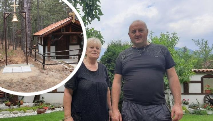 Жули Здравчо - ДОБРОТО Е СРЕД НАС: Здравчо и Жулиета качиха камбана в Пирин