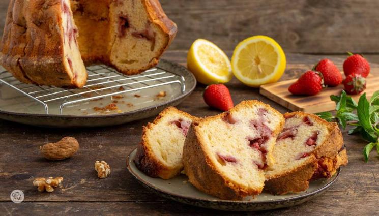 рецепти - Зарадвайте любимите си хора с бързия и вкусен кекс със сладко или с пурички с локум и бяло вино