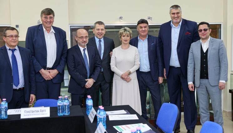 ММС - СЪБРАХА СЕ: Петима министри и президенти на федерации обсъдиха дигитализацията в спорта и физическото развитие на българите