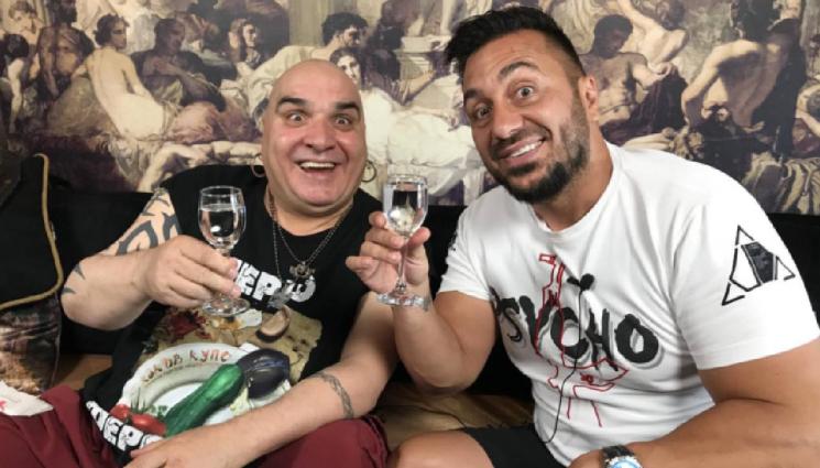 Коцето Константин Димитър Ковачев Фънки - ВЪРНА СЕ В ЛЕКАТА КАТЕГОРИЯ: Коцето с нова гавра с малките хора! (ВИДЕО)