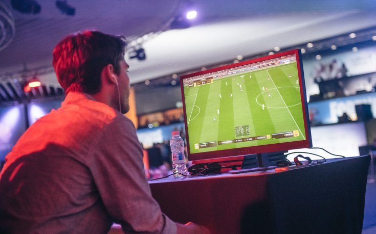 Ще успеят ли Иван Чуров и ЦСКА отново да вдигнат титлата в България по FIFA?