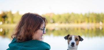 Страда ли кучето ви от социална тревожност?