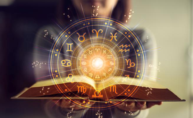 Световните лидери и решенията, които взеха с помощта на астрологията