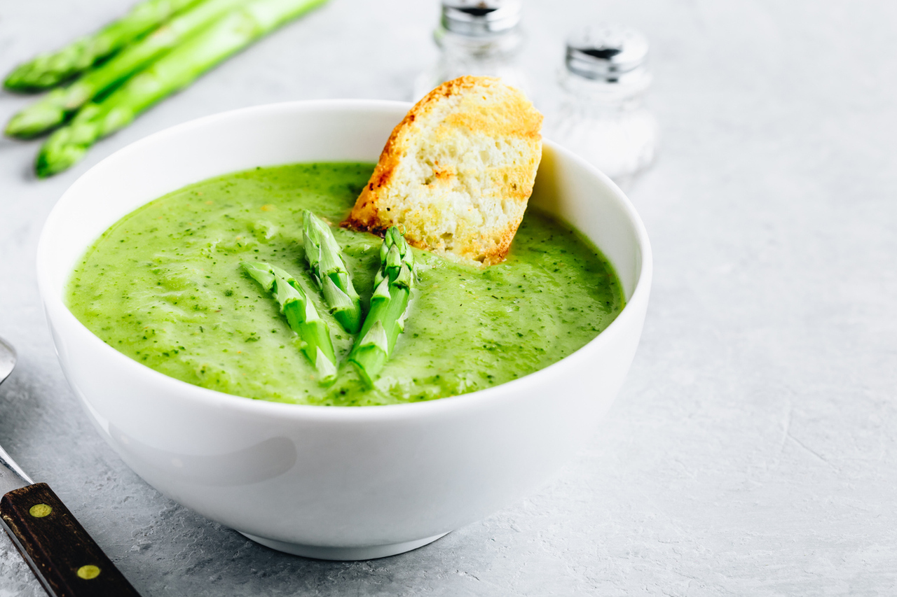 <p><strong>Крем супа от спанак&nbsp;</strong></p>

<p>Тази вкусна спаначена супа ще ви накара да си похапнете зеленчуците! Не забравяйте да добавите крутони или препечени ядки като гарнитура!</p>