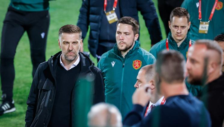 национали - ГЛЕДНА ТОЧКА: Кръстаич, май пак ще започнем да се кръстим! Селекционерът ни нямаше ясен тактически план на старта на квалификациите