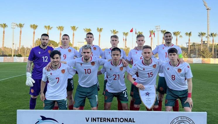 младежки национали - Младите „лъвчета“ паднаха от Словакия за Анталия къп