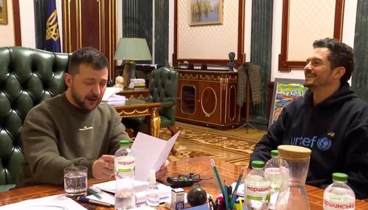 Блум - ЕДНА ГОДИНА СЛЕД ВОЙНАТА: Орландо Блум на посещение в Украйна