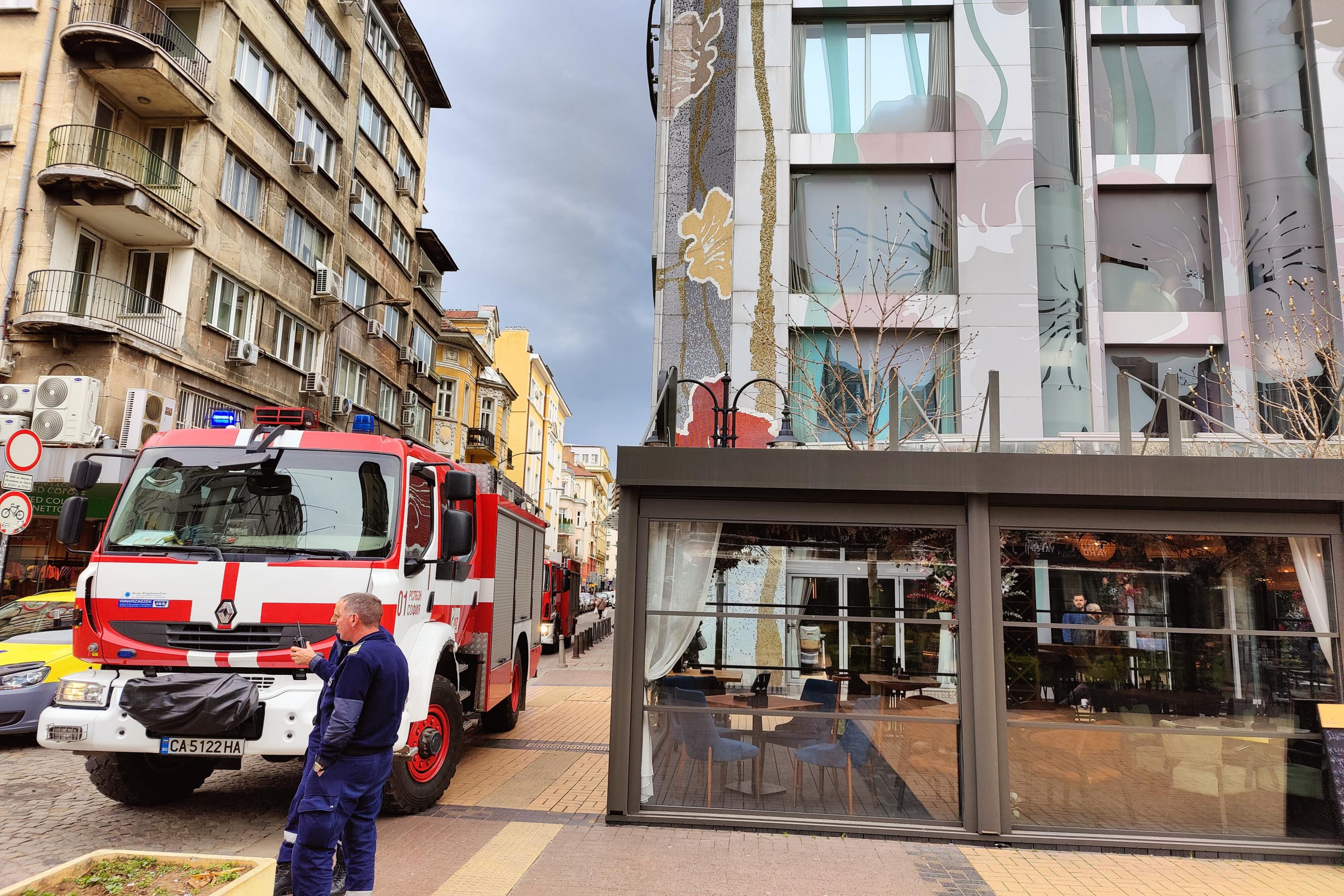 пожар София