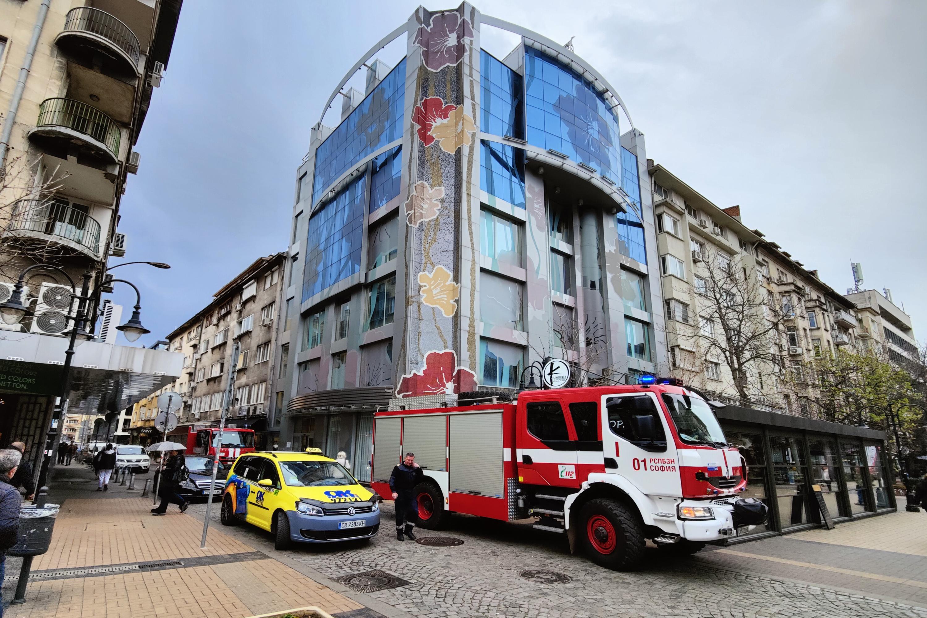 пожар София