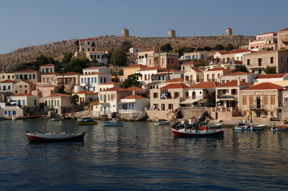 Халки е първият остров и първата община в Гърция, където