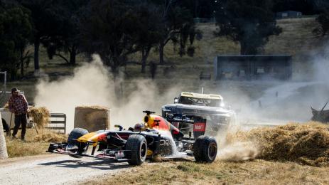 Даниел Рикардо изкара болид от Ф1 извън пътя в Австралия (видео)