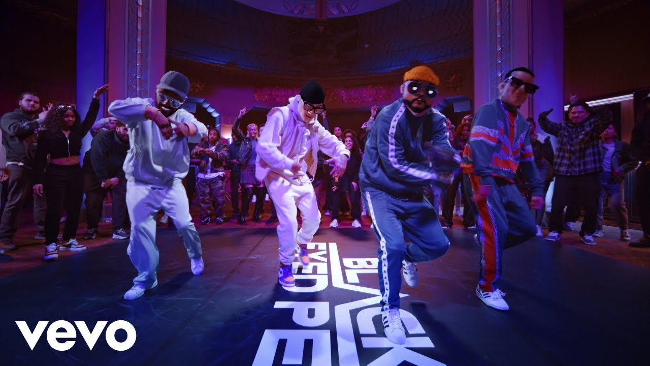 BLACK EYED PEAS, DADDY YANKEE - BAILAR CONTIGO