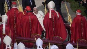 Папа Франциск проведе службата за католическата Цветница на площад Свети Петър
