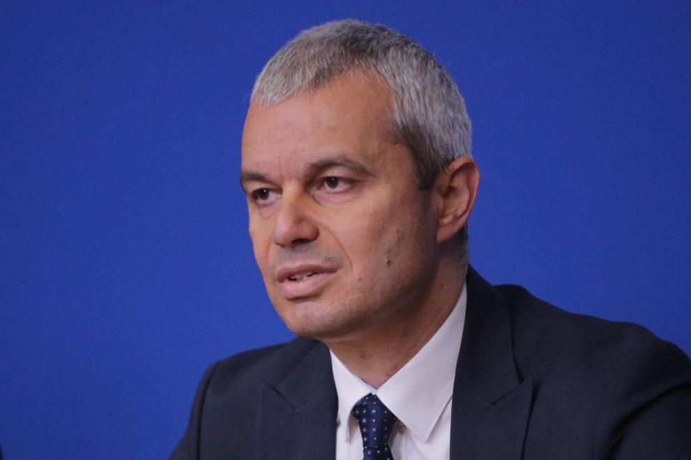 Лидерът на Възраждане Костадин Костадинов коментира предизказване на Асен Василев.