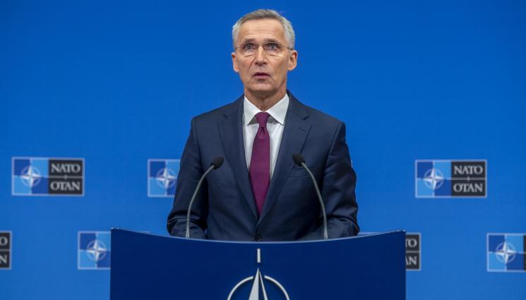 Йенс Столтенберг - НАТО се закани на Китай: Ще има дълбоки последици, ако достави оръжия на Русия