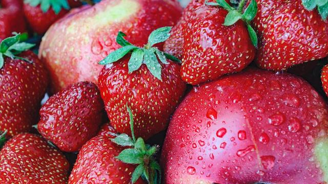 Енергийни и витаминозни бомби: Топ 3 най-полезни плодове през пролетта