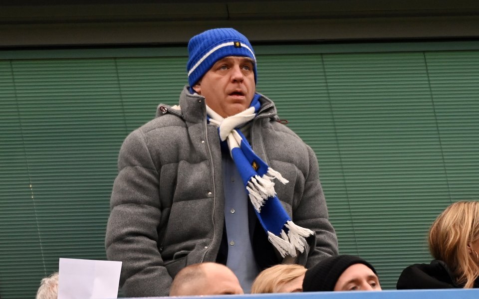 Дълбока криза е обхванала Челси на всички нива. На терена