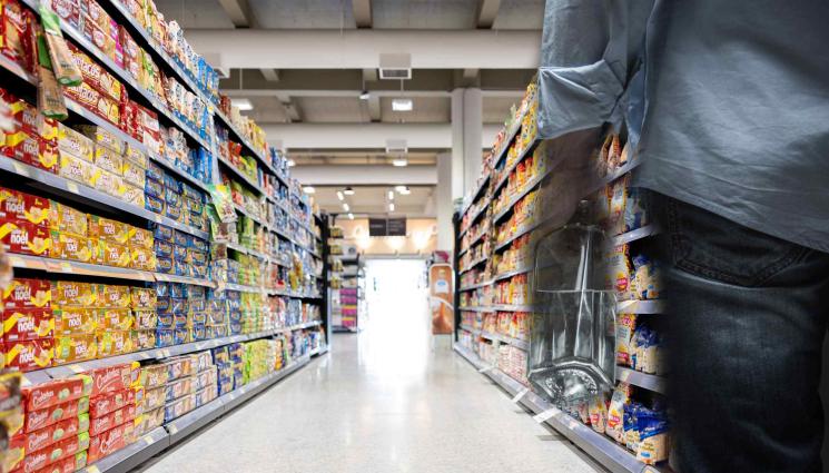 пияница магазин - ХЛЪЦ-ПРАС: Фиркан вилня в магазин, предизвика клиентите на спаринг