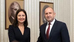 Българското общество очаква активна законодателна дейност от страна на 49