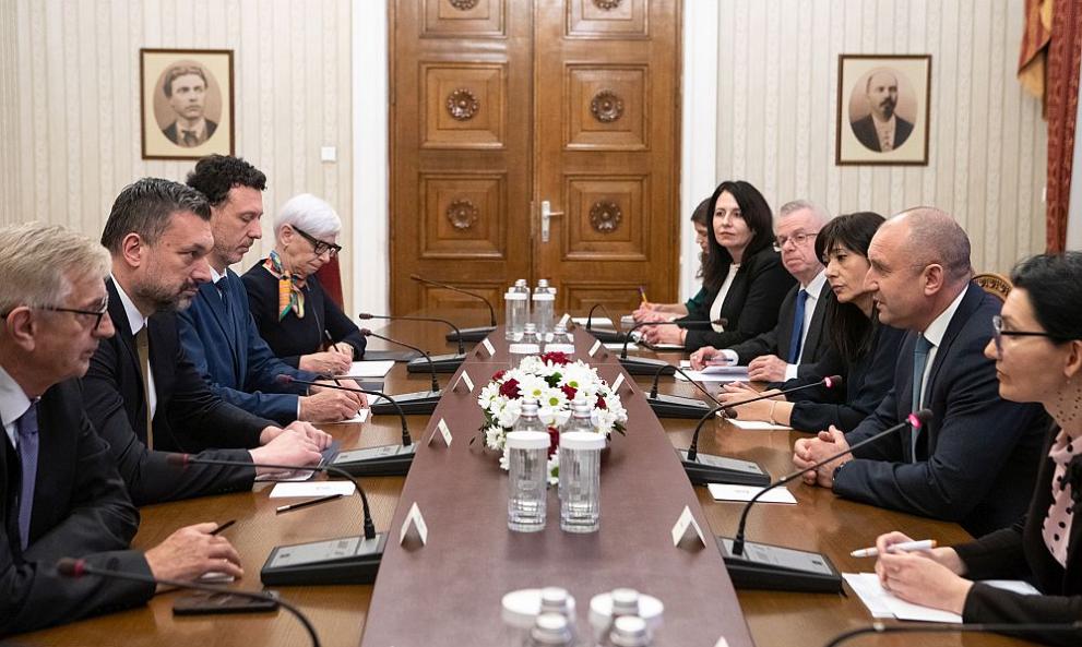  Президентът Румен Радев и министърът на външните работи на Босна и Херцеговина Елмедин Конакович 