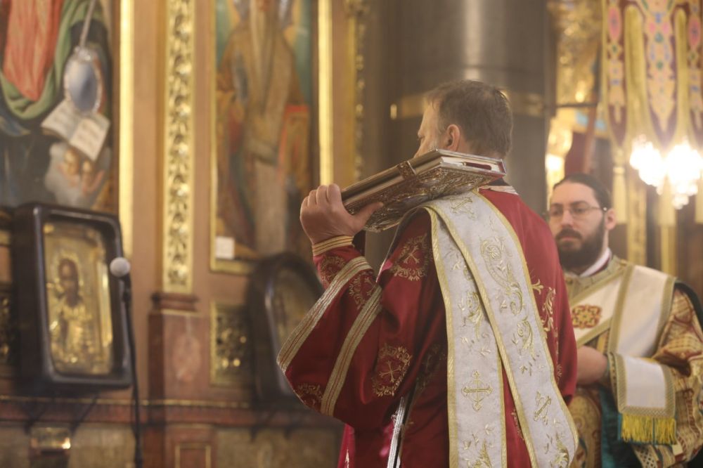 Служба на Велики четвъртък в „Света София“