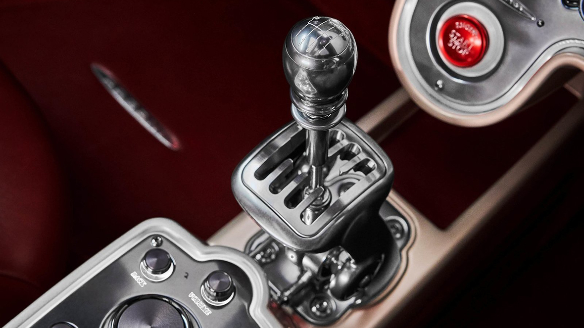 Pagani Utopia скоростен лост