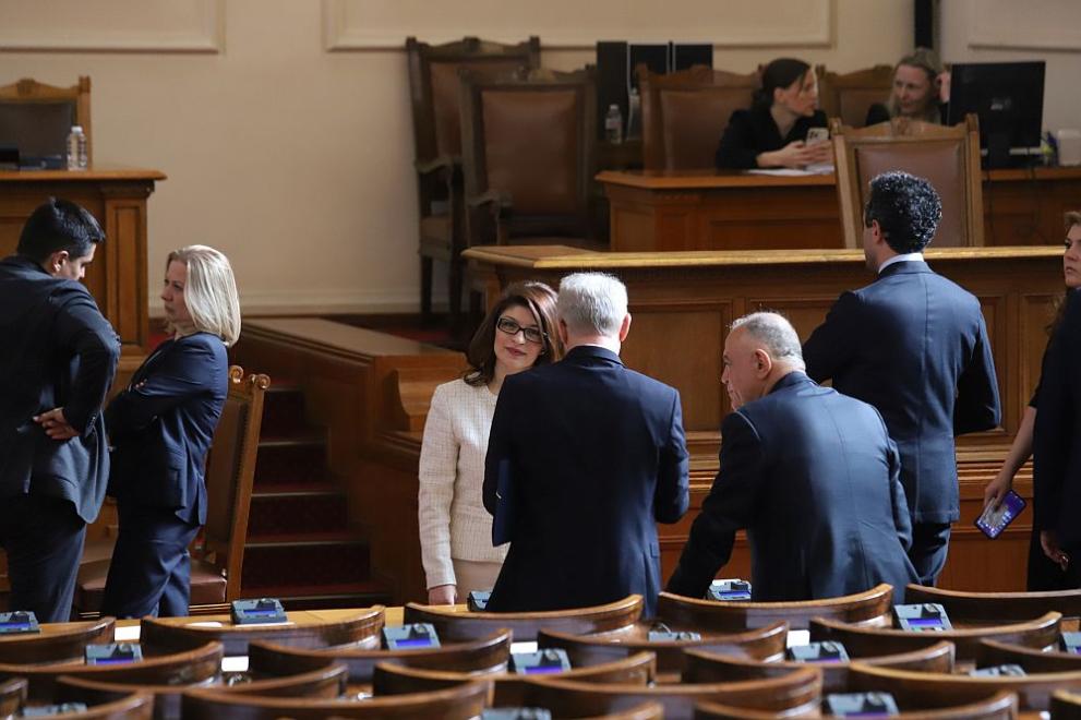 След великденска почивка депутатите се завръщат отново на работа и