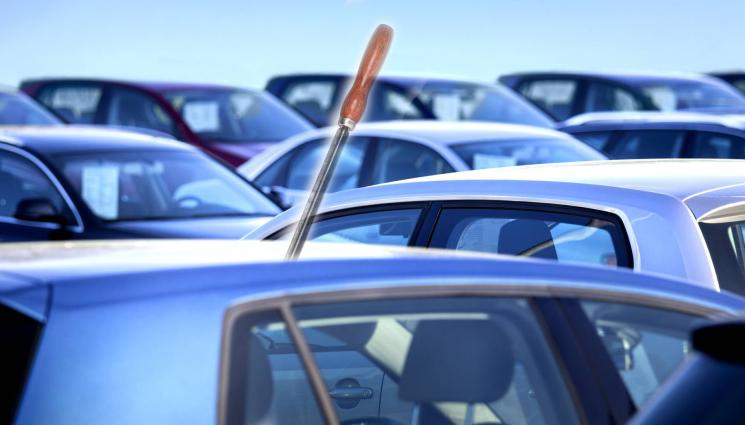 кола шиш - СЛАДКО ОТМЪЩЕНИЕ? Набучиха на шиш кола в София (СНИМКИ)