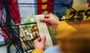 Ще поскъпнат ли храните: Браншови организации скочиха срещу шоково вдигане на такси от БАБХ