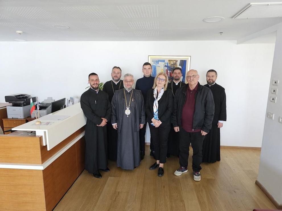  делегация плодороден огън 