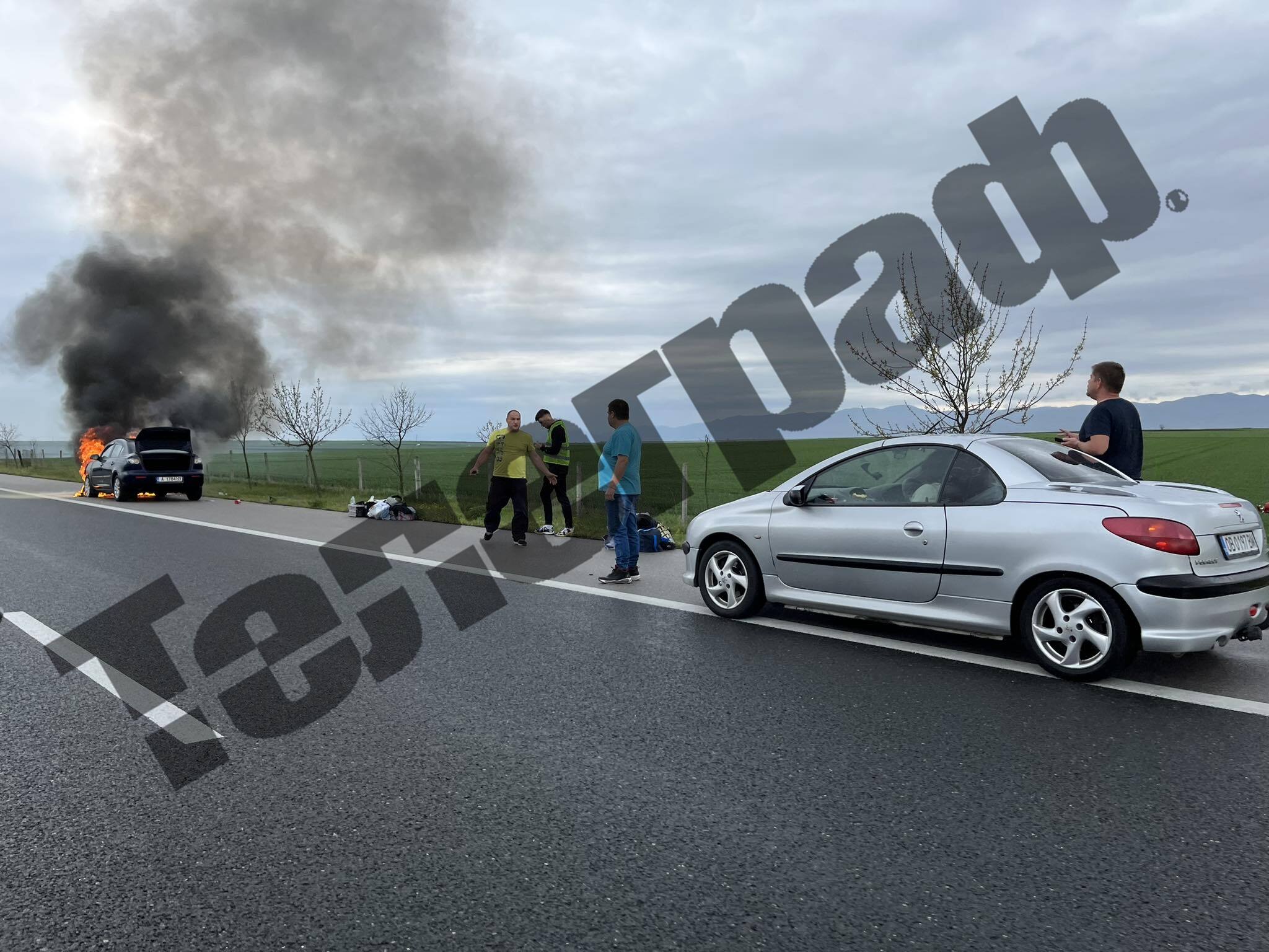 изгоряла кола