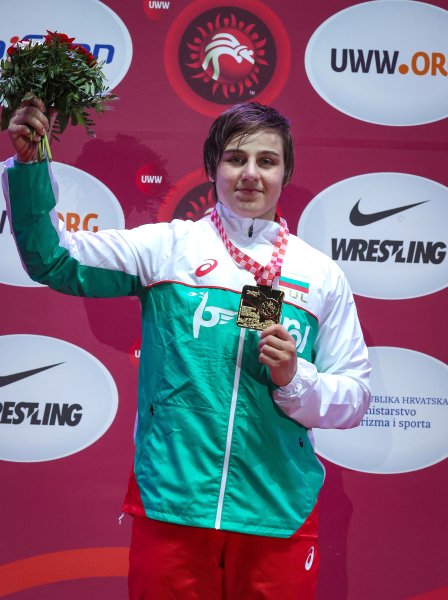 Юлиана Янева спечели златен медал в категория до 68 килограма1