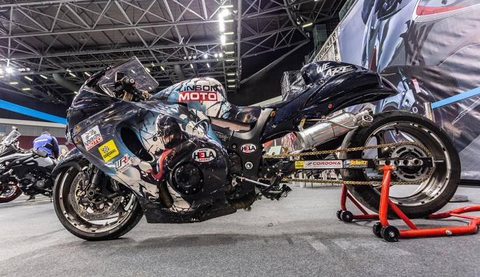  Драг мотоциклетът Suzuki Hayabusa на Майкъл Стефанов