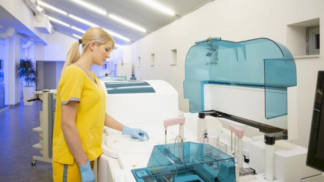 За пръв път в света: Създадоха изкуствено месо от риба на 3D принтер