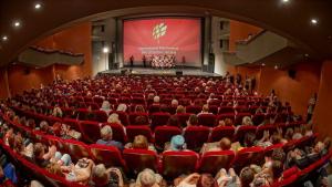 Екипът на Международния филмов фестивал за ново европейско кино Златната