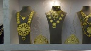 Криминалисти разкриха незаконна търговия с ценни накити в Стара Загора