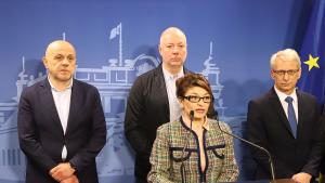 Представители на ГЕРБ СДС и на Продължаваме промяната Демократична България ПП ДБ се