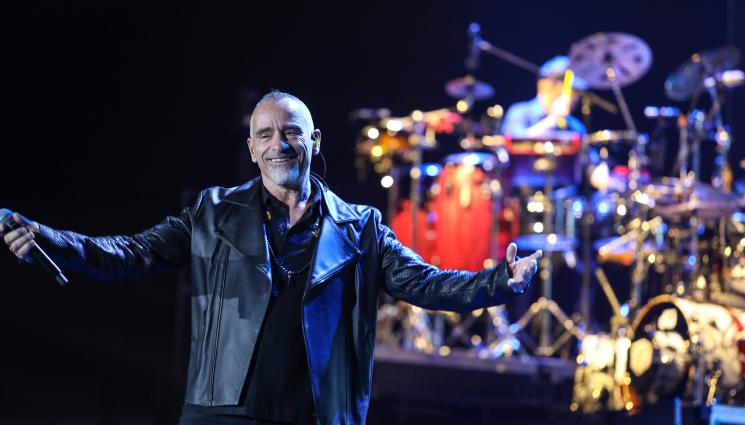 Ерос Рамацоти - На концерта в София: Ерос Рамацоти проговори български