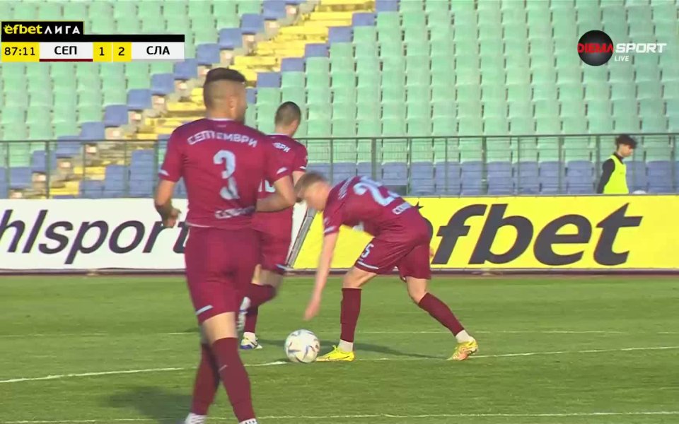 Септември София се върнаха в мача, след като се стигна
