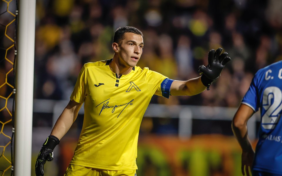 Капитанът на Левски - Пламен Андреев, използва профила си в